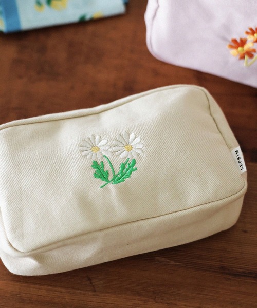 LEPSIM（レプシィム）の「【アデリアレトロ】スクエアポーチ　189333（ポーチ・レディース・ブルー/アイボリー/ピンク・ONE SIZE）」の2枚目の写真