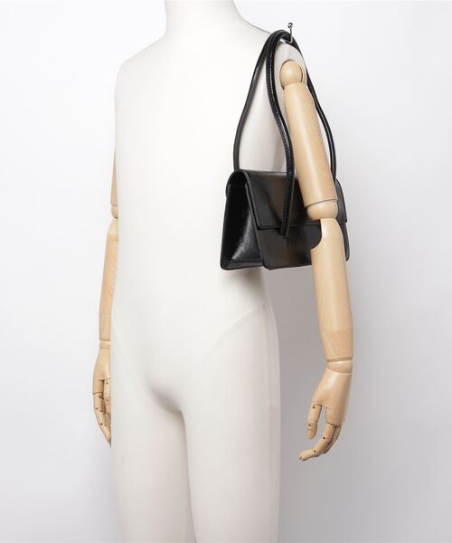 FREE STYLISTS（フリー スタイリスト）の「YUGA_YGMC スクエア　ショルダーハンドバッグ（ハンドバッグ・レディース・ブラック/ホワイト/ブルー/グリーン・FREE）」の10枚目の写真