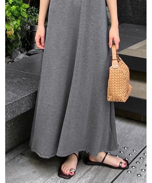 Re:EDIT（リエディ）の「[新色追加][低身長/高身長サイズ有][洗濯機で洗える]前後2WAYリブカットソーノースリーブワンピース（ワンピース・レディース・ブラック/チャコールグレー/ネイビー/ブラウン・SHORT/MEDIUM/TALL/LARGE）」の14枚目の写真