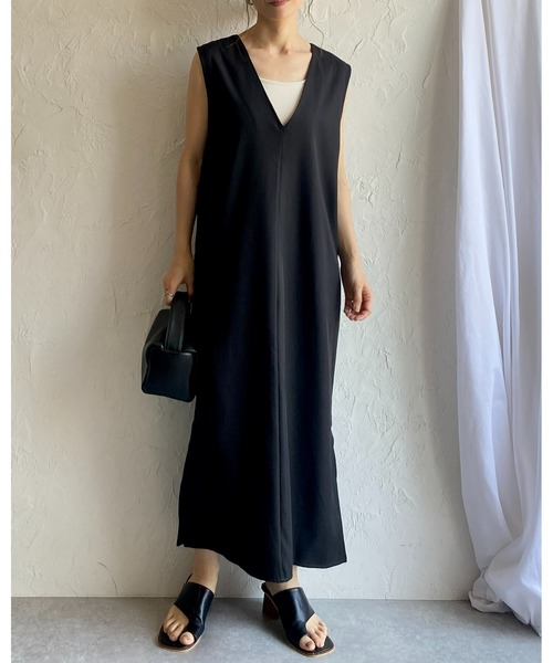 She's Closet（シーズクローゼット）の「前後2WAYビジュー付き深Vネックフレンチスリーブロング丈ジャンパースカートワンピース（ジャンパースカート・レディース・ブラック/アイボリー・FREE）」の14枚目の写真