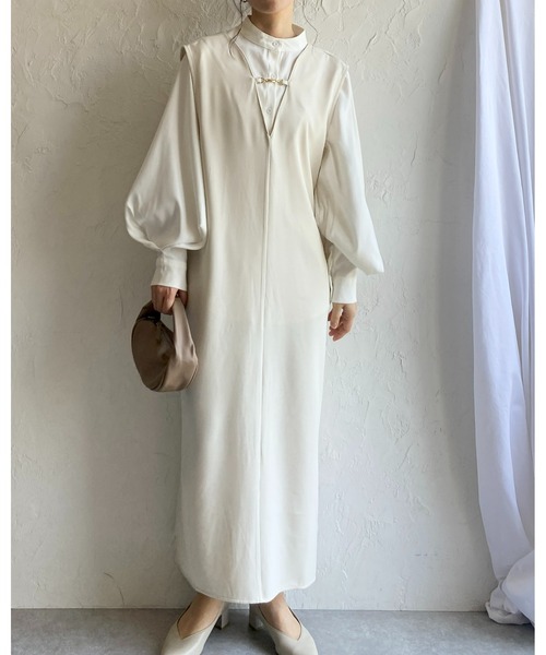 She's Closet（シーズクローゼット）の「前後2WAYビジュー付き深Vネックフレンチスリーブロング丈ジャンパースカートワンピース（ジャンパースカート・レディース・ブラック/アイボリー・FREE）」の22枚目の写真