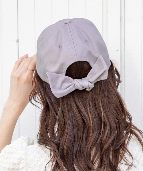 Honeys(ハニーズ)の「バックリボンキャップ(キャップ・レディース・ホワイト/ライトベージュ/ブラック/パープル系その他/ブラウン/ベージュ/ボルドー・FREE/M/S)」の6枚目の写真