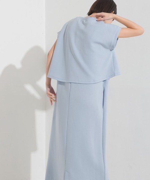 OMNES（オムネス）の「ソフトダンボールニットフレンチスリーブプルオーバーVネックジャンスカセット（ジャンパースカート・レディース・アイボリー/ベージュ/ブルー系その他/ブラック・FREE）」の19枚目の写真