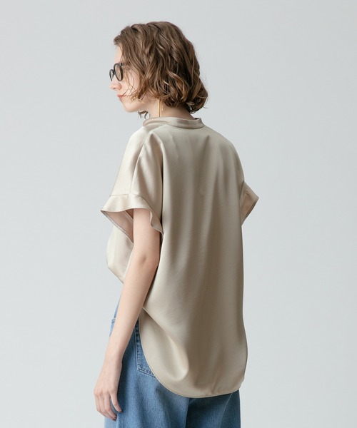 アルアバイル　スキッパーステップヘムブラウス　ベージュ スキッパーステップヘムブラウス | allureville (Women