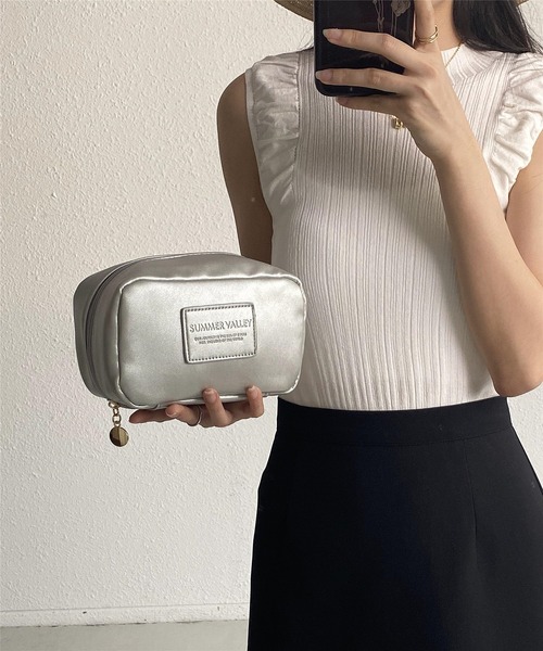 LA VORAGINE(ラ ヴォラジネ)の「マルチトラベルメイクポーチ(ポーチ・レディース・ライトベージュ/ピンク/シルバー・FREE)」の21枚目の写真