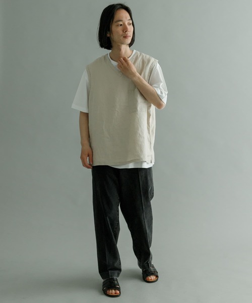 URBAN RESEARCH（アーバンリサーチ）の「Linen Vneck Vest（ベスト・メンズ・ネイビー/ブラウン/グレー系その他・MEDIUM/LARGE）」の11枚目の写真