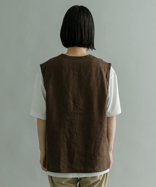 URBAN RESEARCH（アーバンリサーチ）の「Linen Vneck Vest（ベスト・メンズ・ネイビー/ブラウン/グレー系その他・MEDIUM/LARGE）」の21枚目の写真