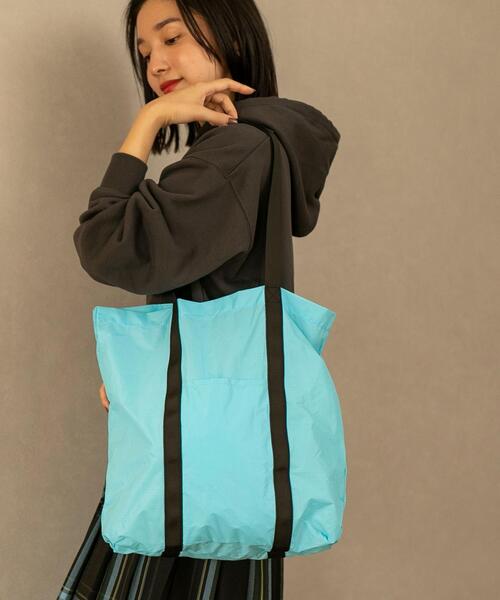 coen(コーエン)の「ナイロンリップストップパッカブルトートバッグ(トートバッグ・レディース・ライトブルー/ブラック/ホワイト・FREE)」の18枚目の写真