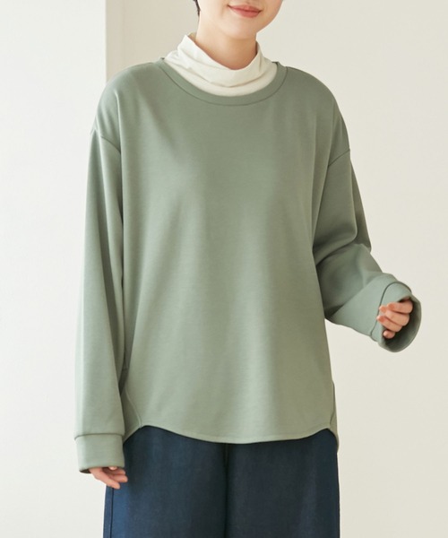 Viola e Viola(ヴィオラエヴィオラ)の「裏ファー後たっぷりゆるプルオーバー(Tシャツ/カットソー・レディース・ブラック/モカ/グリーン・M/3L/4L/5L/L/LL)」の11枚目の写真