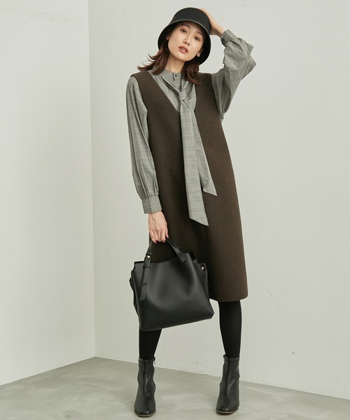 ROPE' PICNIC（ロペピクニック）の「ジャージメルトンミニ丈ジャンパースカート（ジャンパースカート・レディース・ベージュ/ダークブラウン/チャコールグレー/ブラック・38）」の6枚目の写真