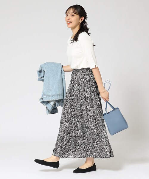 DRESKIP(ドレスキップ)の「◆【ロングシーズン重宝する】縦ラインで細見え クルーネック5分袖トップス(Tシャツ/カットソー・レディース・サンドベージュ/オフホワイト/ブラック/ブラック系2・03/04/02)」の13枚目の写真