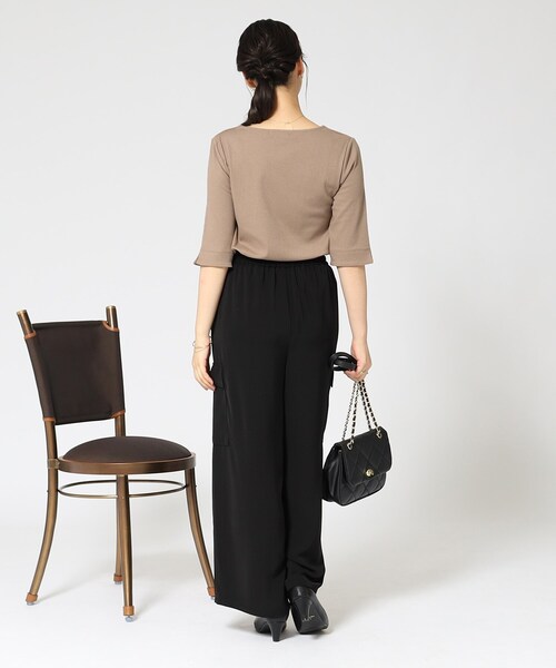 DRESKIP(ドレスキップ)の「◆【ロングシーズン重宝する】縦ラインで細見え クルーネック5分袖トップス(Tシャツ/カットソー・レディース・サンドベージュ/オフホワイト/ブラック/ブラック系2・03/04/02)」の20枚目の写真