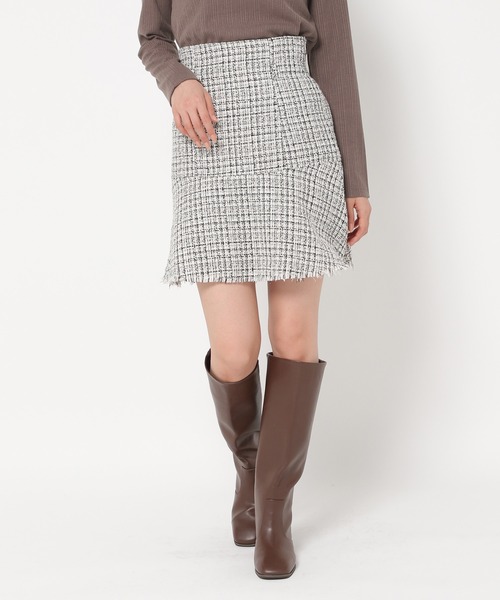 mysty woman（ミスティウーマン）の「ツイードマーメイドミニスカート 977536（スカート・レディース・ブラック/オフホワイト・FREE）」の4枚目の写真
