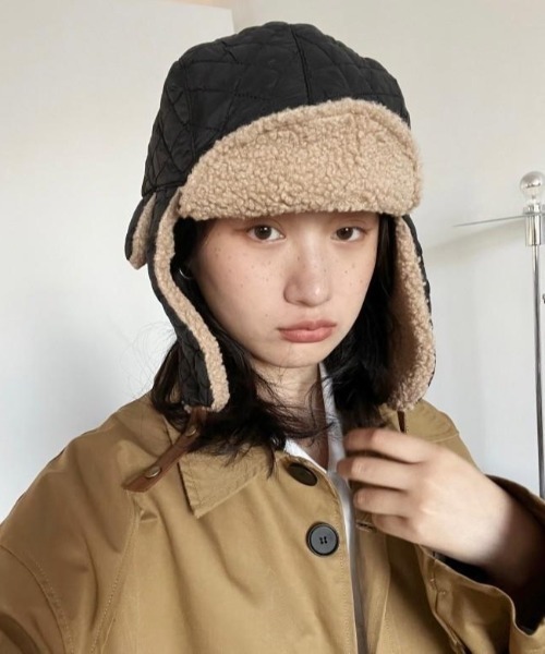 VIBGYOR（ヴィブジョー）の「【LAMPOON】キルティングフライトキャップ（キャップ・レディース・ブラック/アイボリー・FREE）」の4枚目の写真