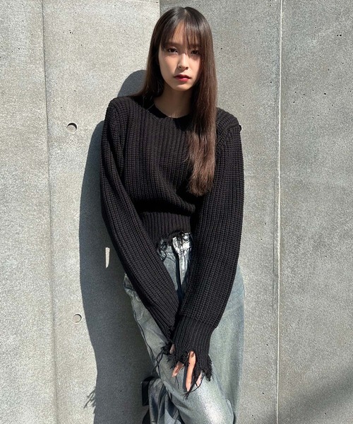 ENVYM(アンビー)の「【ZOZO限定アイテム】畔編みダメージニット(ニット/セーター・レディース・ブラック/グレー/ホワイト・FREE)」の10枚目の写真