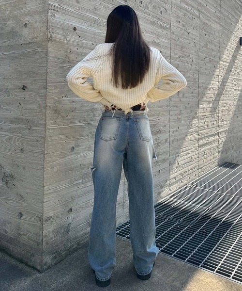 ENVYM(アンビー)の「【ZOZO限定アイテム】畔編みダメージニット(ニット/セーター・レディース・ブラック/グレー/ホワイト・FREE)」の6枚目の写真