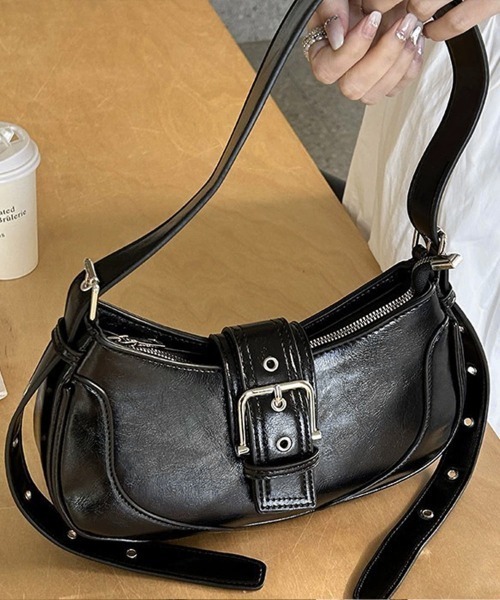 Miniministore(ミニミニストア)の「ホーボーバッグ 韓国 ハーフムーンバッグ(ハンドバッグ・レディース・シルバー/ブラック・フリー)」の15枚目の写真