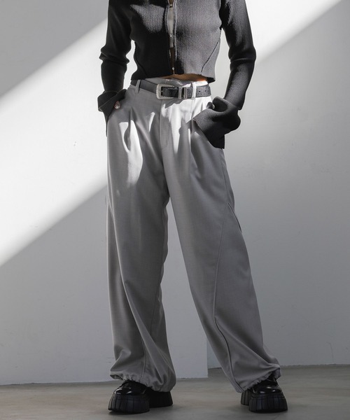 PAGEBOY（ページボーイ）の「ドロストパイピングパンツ（その他パンツ・レディース・グレイッシュベージュ/チャコールグレー/ストライプ・FREE）」の9枚目の写真