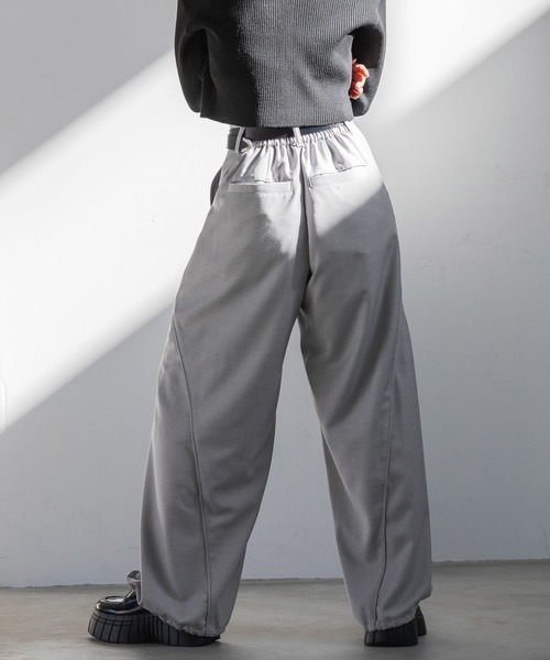 PAGEBOY（ページボーイ）の「ドロストパイピングパンツ（その他パンツ・レディース・グレイッシュベージュ/チャコールグレー/ストライプ・FREE）」の11枚目の写真