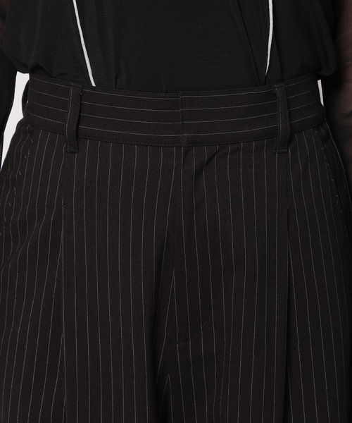 PAGEBOY（ページボーイ）の「ドロストパイピングパンツ（その他パンツ・レディース・グレイッシュベージュ/チャコールグレー/ストライプ・FREE）」の15枚目の写真