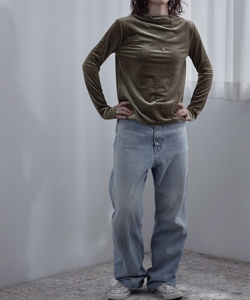 etoll.(エトル)の「ベロアボトルネックトップス(Tシャツ/カットソー・レディース・アッシュグレー/ブラック/グレー・M)」の13枚目の写真