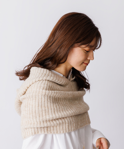 Rouge vif(ルージュヴィフ)の「【FRATELLI TALLI / フラテリータリー】フード型ネックウォーマー(その他小物・レディース・オフホワイト/モカ・フリー)」の4枚目の写真