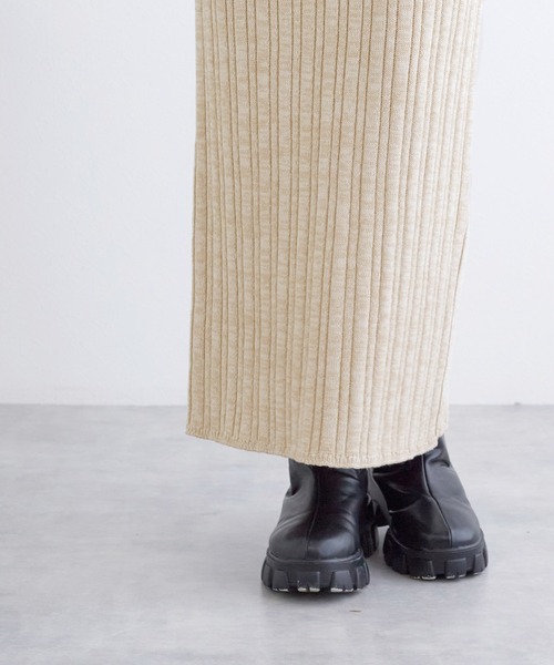 w closet（ダブルクローゼット）の「ランダムリブタイトニットスカート（スカート・レディース・ベージュ/パープル/ブラウン/ブラック・FREE）」の14枚目の写真