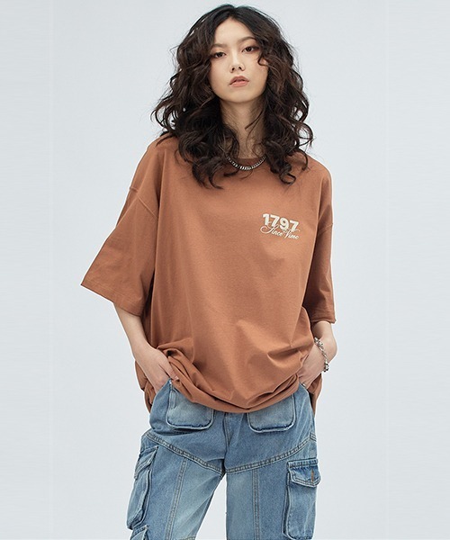 Ressaca(レサーカ)の「オーバーサイズ エンジェルロゴバックプリントTシャツ(Tシャツ/カットソー・メンズ・ブラック/ブラウン/ベージュ・L/M/XL)」の9枚目の写真