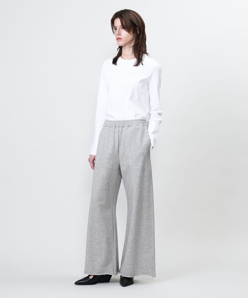 ASTRAET（アストラット）の「＜ASTRAET＞コットン ウラケ ワイド スウェットパンツ（スウェットパンツ・レディース・ブラック/ベージュ/ライトグレー・1/0）」の6枚目の写真