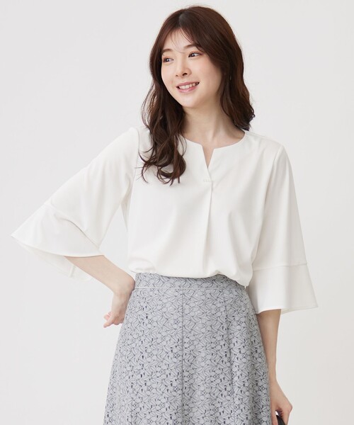 ANY SIS（エニィスィス）の「【接触冷感・吸水速乾・UVケア】エアリードレープスムース 七分袖 ブラウス（シャツ/ブラウス・レディース・ライトグリーン系/ネイビー系9/ホワイト系/ホワイト系1/ライトグレー系9/ブルー系・2）」の2枚目の写真