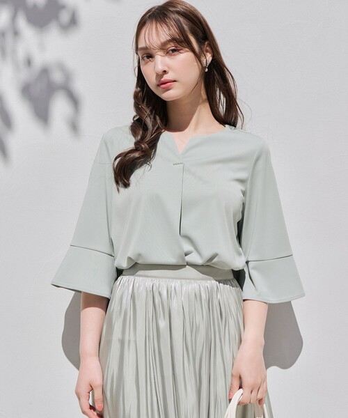 ANY SIS（エニィスィス）の「【接触冷感・吸水速乾・UVケア】エアリードレープスムース 七分袖 ブラウス（シャツ/ブラウス・レディース・ライトグリーン系/ネイビー系9/ホワイト系/ホワイト系1/ライトグレー系9/ブルー系・2）」の5枚目の写真