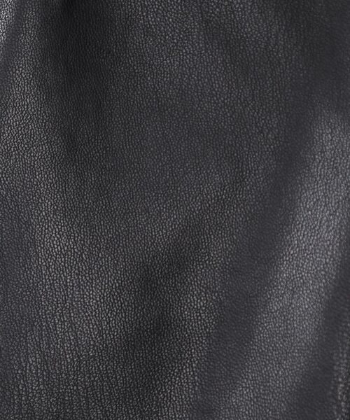 index(インデックス)の「◆≪S-LLsize≫ シンセティックレザーノーカラーブルゾン【ストレッチ/洗える】(ブルゾン・レディース・ブラック/ライトベージュ/ナチュラル・40/38/42/36)」の15枚目の写真