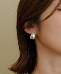 styiro（スタイロ）の「ニッケルフリー マットメタルピアス（ピアス（両耳用））」