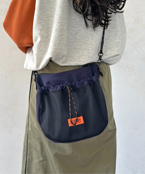 UNIVERSAL OVERALL（ユニバーサルオーバーオール）の「パラコードナイロンメッシュショルダー（ショルダーバッグ・メンズ・ネイビー/オレンジ/ブラック・FREE）」の19枚目の写真