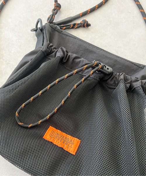 UNIVERSAL OVERALL（ユニバーサルオーバーオール）の「パラコードナイロンメッシュショルダー（ショルダーバッグ・メンズ・ネイビー/オレンジ/ブラック・FREE）」の7枚目の写真