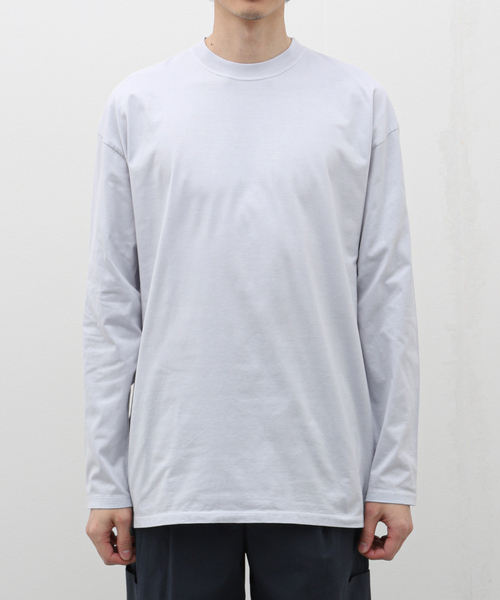 CALMER（カルメール）の「【CALMER / カルメール】別注 ナチュラルダイ ロング Tシャツ（Tシャツ/カットソー・メンズ・チャコールグレー/スカイブルー/ホワイト・MEDIUM/LARGE）」の3枚目の写真