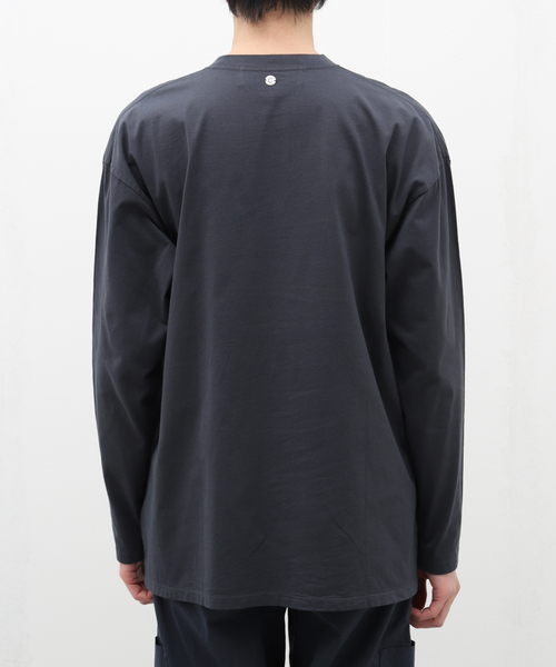 CALMER（カルメール）の「【CALMER / カルメール】別注 ナチュラルダイ ロング Tシャツ（Tシャツ/カットソー・メンズ・チャコールグレー/スカイブルー/ホワイト・MEDIUM/LARGE）」の7枚目の写真