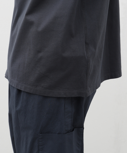 CALMER（カルメール）の「【CALMER / カルメール】別注 ナチュラルダイ ロング Tシャツ（Tシャツ/カットソー・メンズ・チャコールグレー/スカイブルー/ホワイト・MEDIUM/LARGE）」の12枚目の写真