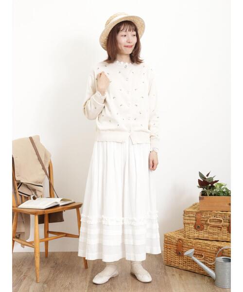 Samansa Mos2（サマンサ モスモス）の「花柄刺繍リングドットボタン