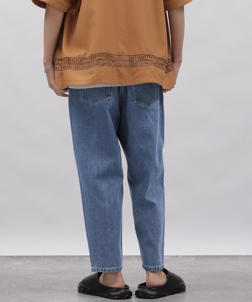 LAKOLE（ラコレ）の「イージーワイドデニムパンツ / 108942（デニムパンツ・メンズ・ブラック/サックスブルー/ネイビー・LARGE/MEDIUM/SMALL）」の7枚目の写真