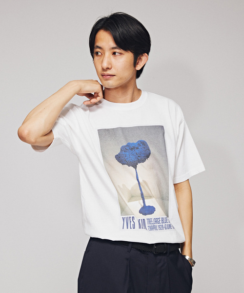 EDIFICE（エディフィス）の「【YVES KLEIN / イヴ クライン】別注 グラフィック プリント Tシャツ（Tシャツ/カットソー・メンズ・ブラック/ネイビー/ホワイト系その他/ホワイト/ブラック系その他・LARGE/MEDIUM）」の9枚目の写真