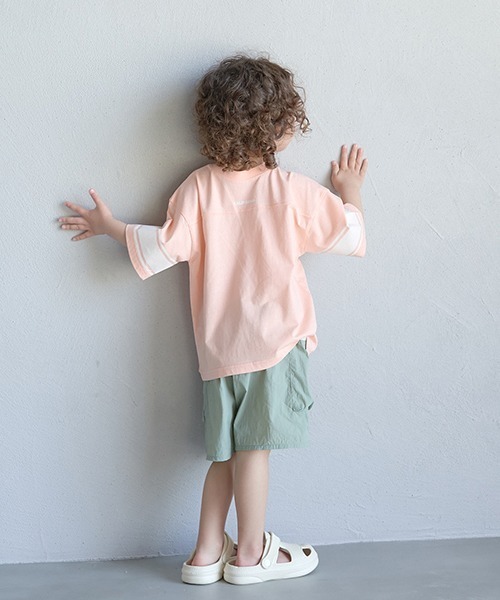 b・ROOM（ビールーム）の「【接触冷感】【どちらが前でもOK!】袖ラインプリント半袖Tシャツ（Tシャツ/カットソー・キッズ・オフホワイト/グレイッシュブルー/ライム/シルバーグレー/オレンジ・100cm/110cm/120cm/130cm/140cm/150cm）」の17枚目の写真