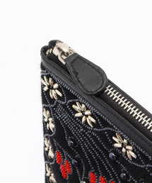 ROSE BUD（ローズバッド）の「ビーズ刺繍フリンジクラッチバッグ