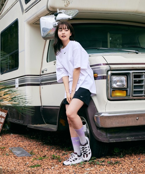NIKEナイキ＊アザレンカ着用モデルショートパンツと白のトップス NIKE（ナイキ）の「《セットアップ対応商品》ナイキ スポーツウェア