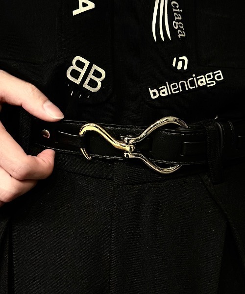 Burner(バーナー)の「【 gii select 】 フックベルト gii-belt-3 Nn(ベルト・メンズ・ゴールド系その他2/シルバー系その他2/ゴールド系その他/シルバー系その他/ブラック系2/イエロー系2/グリーン系1/グレー系2/ダークブラウン系1/ダークブラウン系2/オレンジ系1/オレンジ系2/イエロー系1/ブラック系1/グリーン系2/ブラック系その他/シルバー×ゴールド/シルバー系その他3/シルバー系その他4/レッド/ホワイト×ブラック/カーキオリーブ/ホワイト系/ブラック系3/ゼブラ/ゴールド系その他3/ゴールド系その他4・FREE/105cm)」の19枚目の写真