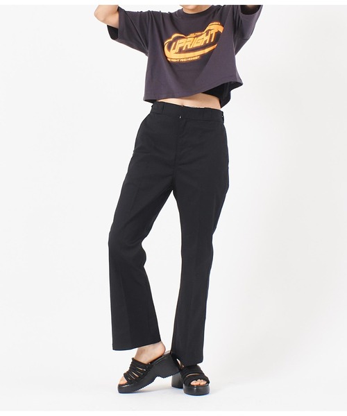 Dickies(ディッキーズ)の「DICKIES ストレッチツイルフレアパンツ(その他パンツ・レディース・ベージュ/ライトベージュ/ブラック・L/M)」の2枚目の写真