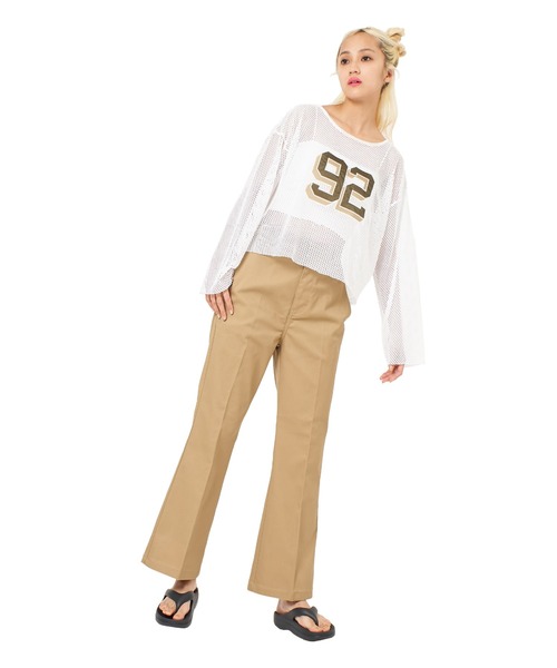Dickies(ディッキーズ)の「DICKIES ストレッチツイルフレアパンツ(その他パンツ・レディース・ベージュ/ライトベージュ/ブラック・L/M)」の16枚目の写真
