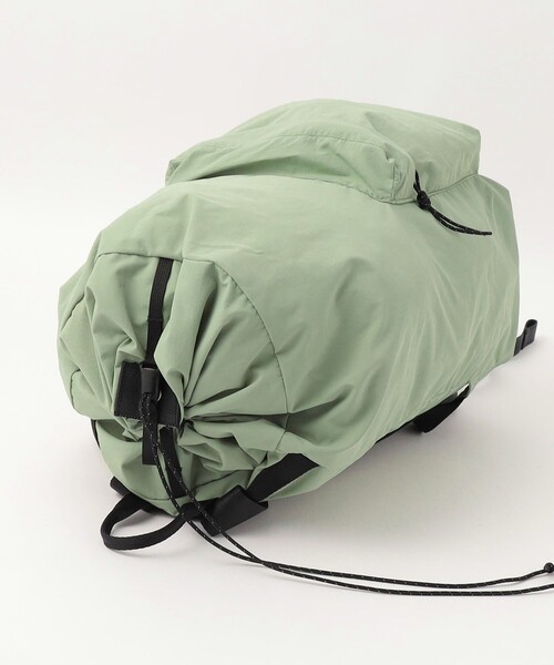 hobo（ホーボー）の「＜hobo＞ ドローストリング バックパック（バックパック/リュック・メンズ・ホワイト/オリーブ・FREE）」の8枚目の写真