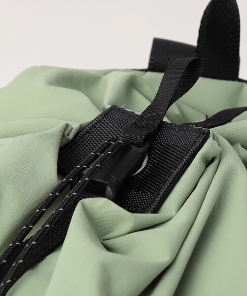 hobo（ホーボー）の「＜hobo＞ ドローストリング バックパック（バックパック/リュック・メンズ・ホワイト/オリーブ・FREE）」の13枚目の写真