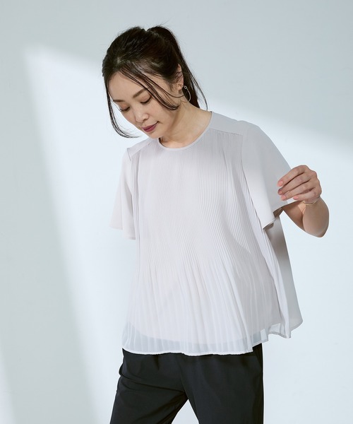 A/C DESIGN BY ALPHA CUBIC(エーシーデザインバイアルファキュービック)の「【UVカット・近赤外線カット】プリーツブラウス(シャツ/ブラウス・レディース・ブラック/オフホワイト/ライトグレー・9号/11号/13号)」の13枚目の写真